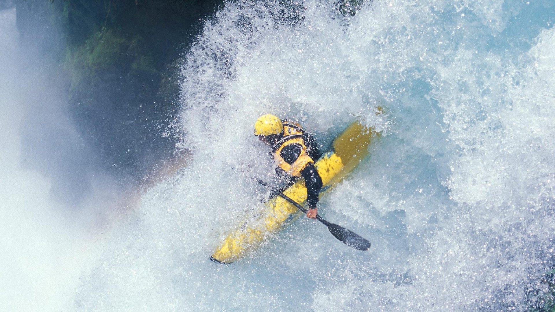 赛季最震撼的惊险超车一览，惊险超车游戏